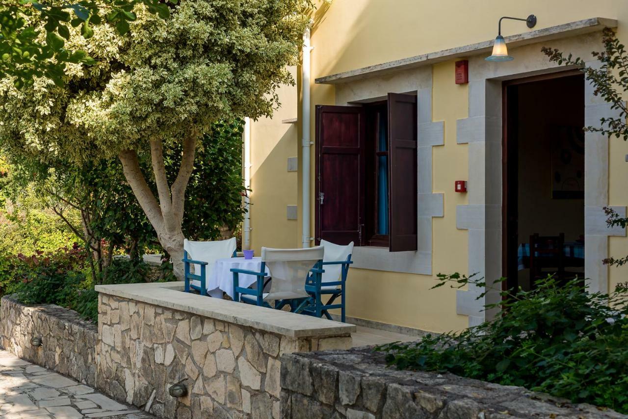 Iliopetra Lejlighedshotel Douliana Eksteriør billede