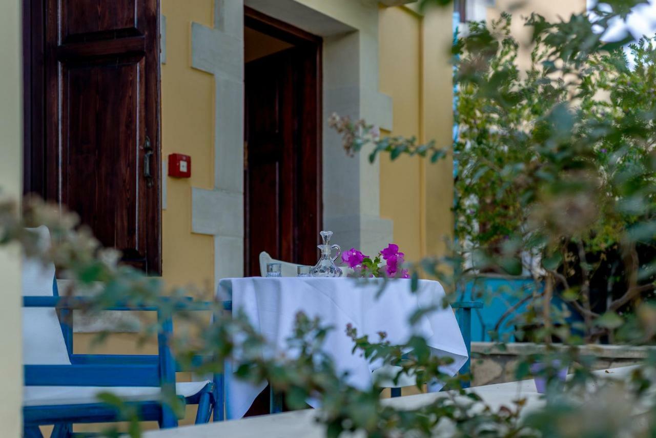 Iliopetra Lejlighedshotel Douliana Eksteriør billede